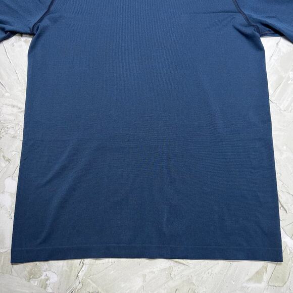 Rhone Short Sleeve T-Shirt SIZE S Navy Blue Soft Slim Fit Wicking Tech Top - Picture 5 of 6